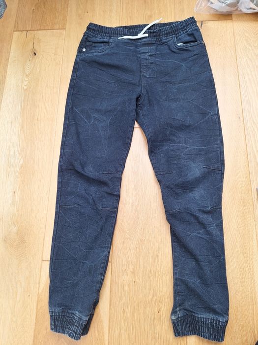 Spodnie cienki jeans