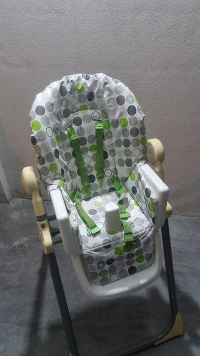 Cadeira de alimentação