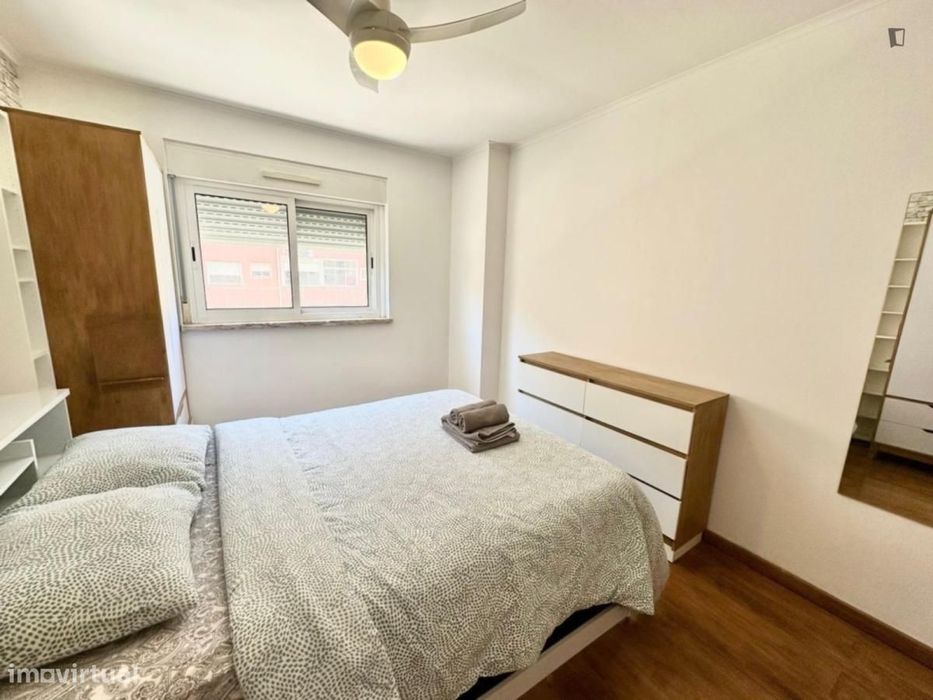 Apartamento com 1 quartos - localizado em Olaias Lisbon