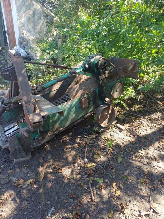 Картоплекопалка однорядна транспортерна