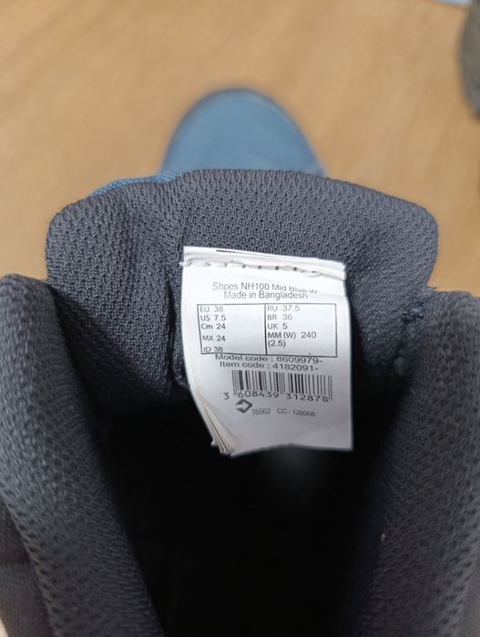 Botas de caminhada tamanho 38