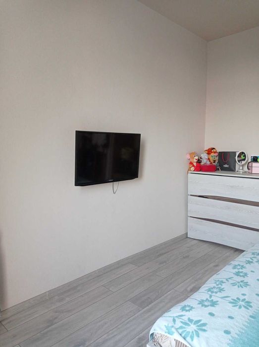 продам двокімнатну квартиру пр. Соборний (район вул. Кріпосна)