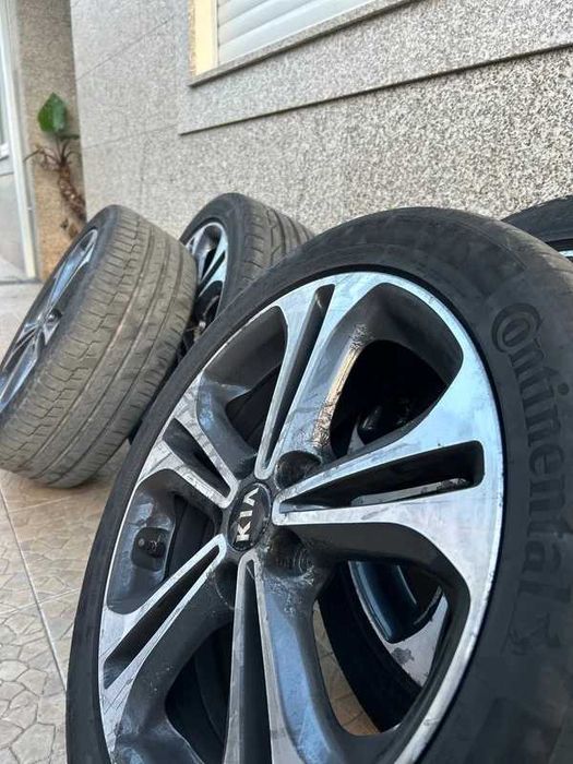 Pneus + jantes Kia