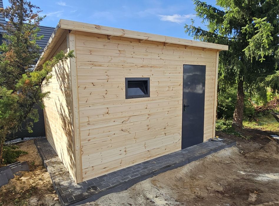 Domek narzedziowy pod wymiar / montaz