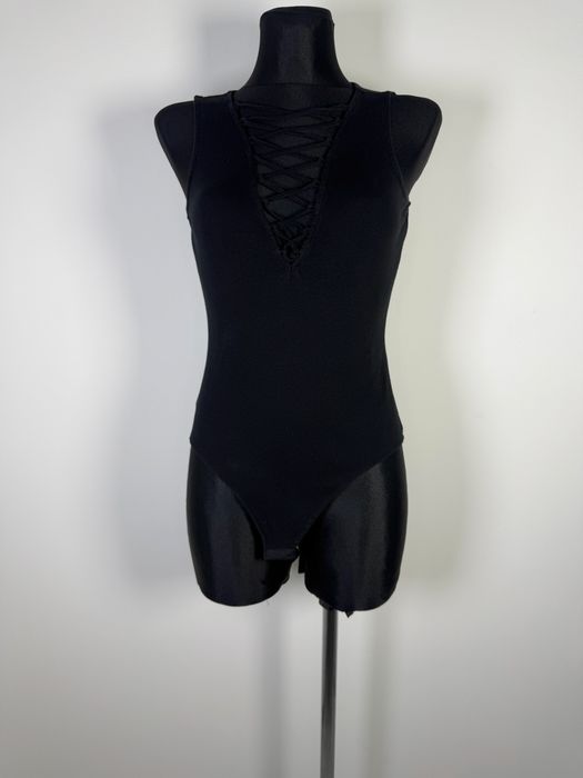 H&M body damskie dopasowane wiązane dekolt krzyżowy sexy czarne rozmiar S