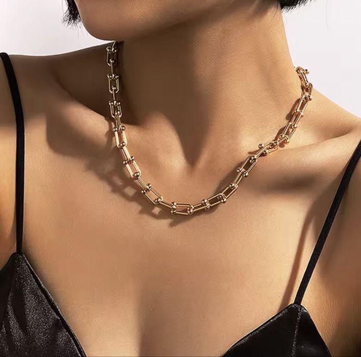 Украшение под золото