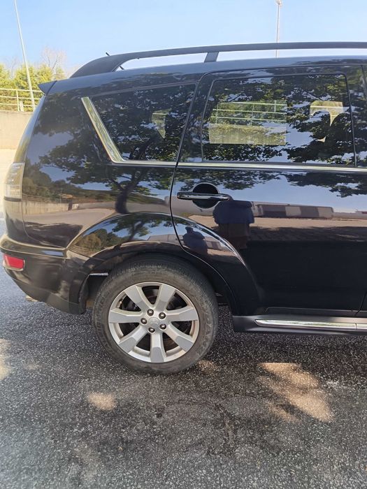 Quero vender o meu carro Mitsubishi Outlander