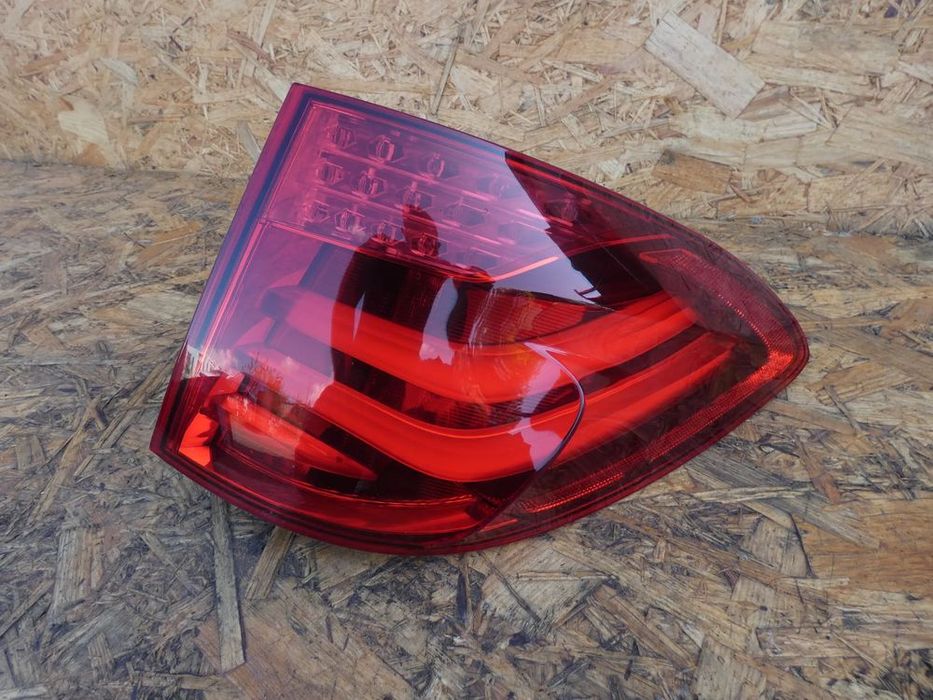 BMW F07 GT ORYGINALNA Lampa tył prawa led w budę sprawna w 100% OEM