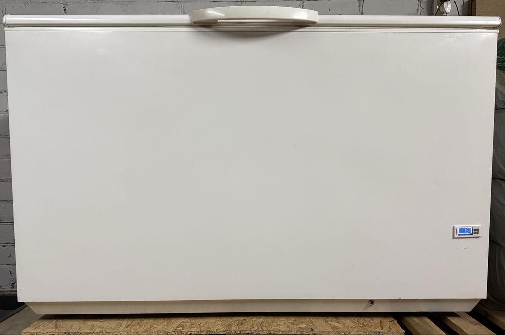 Морозильная камера (ларь) Zanussi 400л.