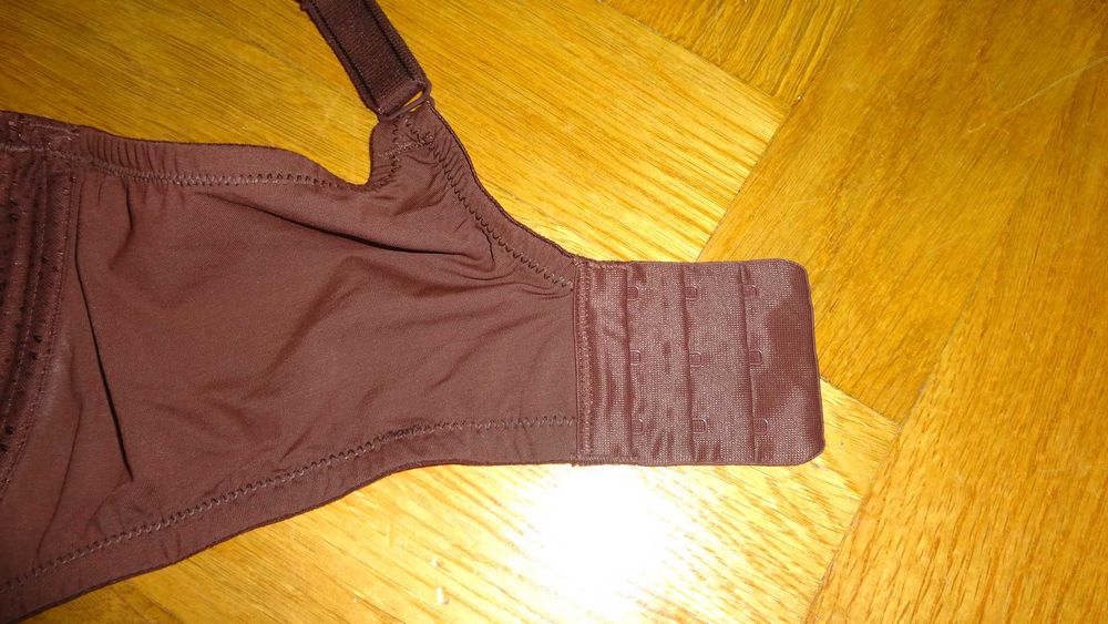 Biustonosz M&S 85G jak nowy