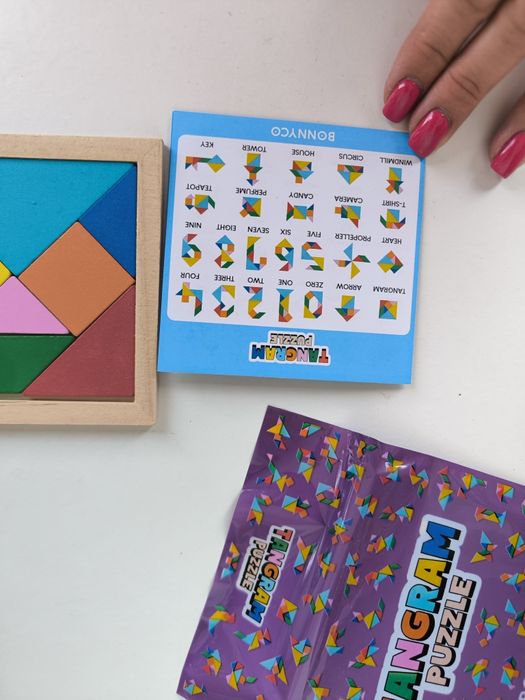 Puzzles tangram de madeira