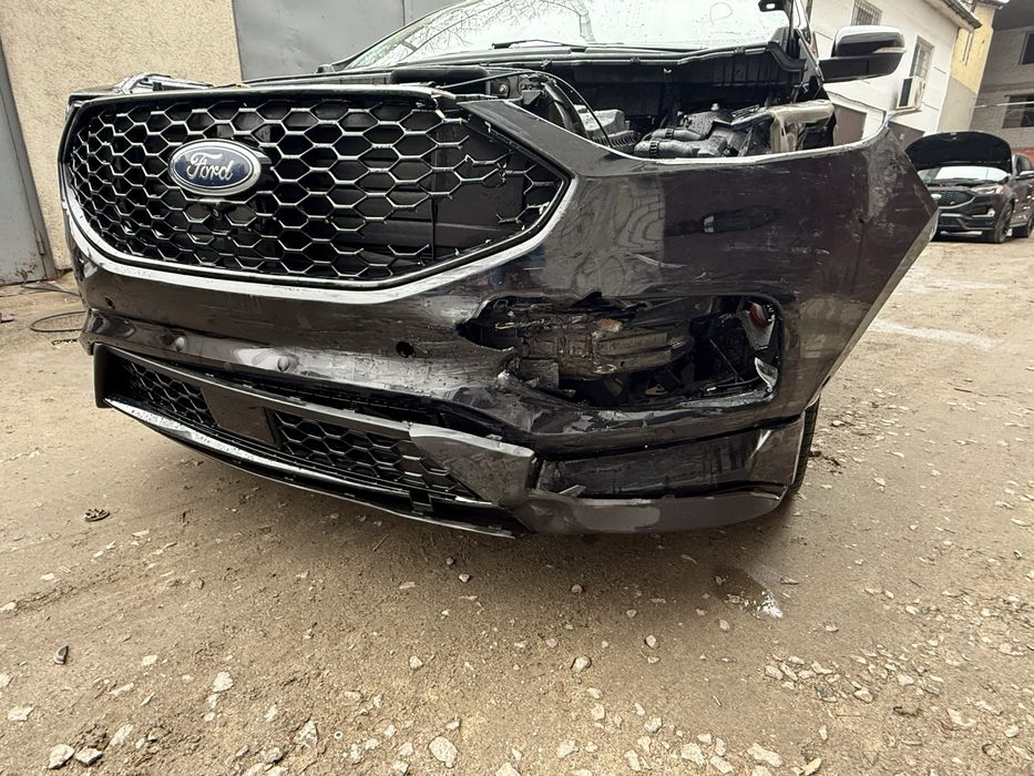 В разборе форд едж ford edge 2.7 ST рест с легким ударом