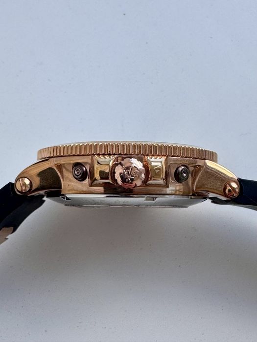 Годинник Ulysse Nardin, автопідзавод, AAA