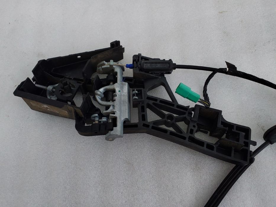 Fechadura / fecho porta frente direito FORD B-Max (JK)