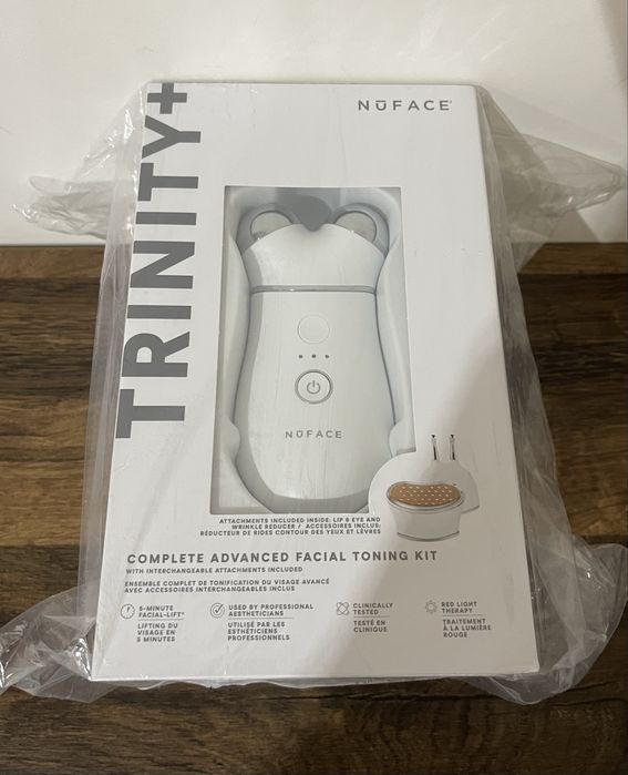 NuFACE TRINITY+ Complete Set мікрострумовий масажер Новий / Оригінал