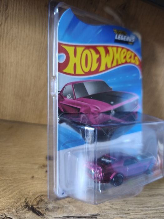 Hot Wheels Legends Tour