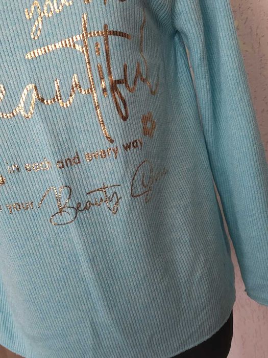 Bluzeczka niebieska 40