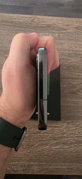 Продам Samsung s23 plus 8 на 256gb
