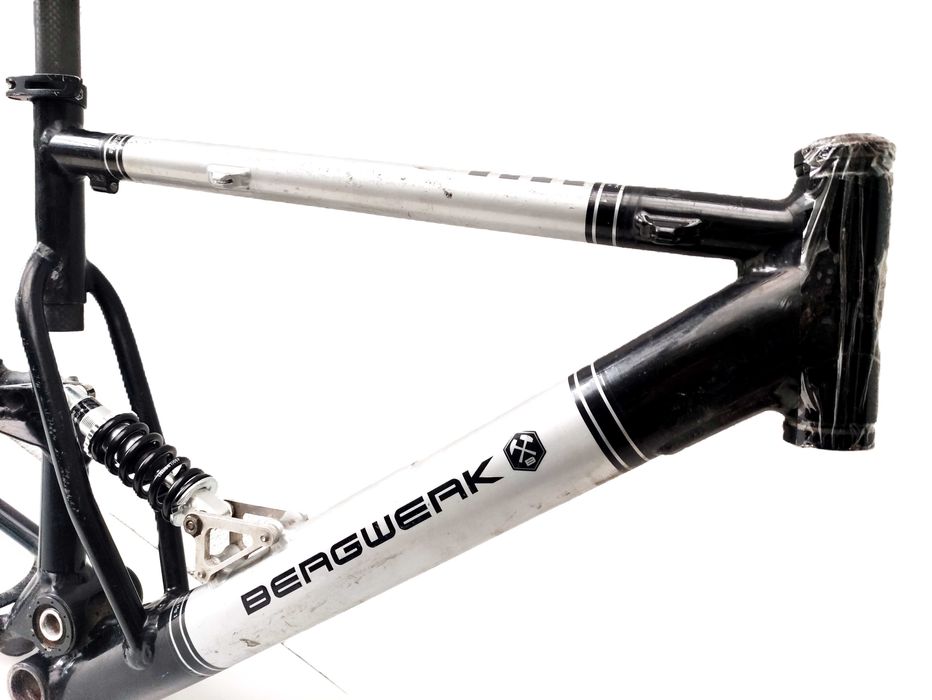 Amortyzowana Rama Full BERGWERK + RITCHEY Disc 26''