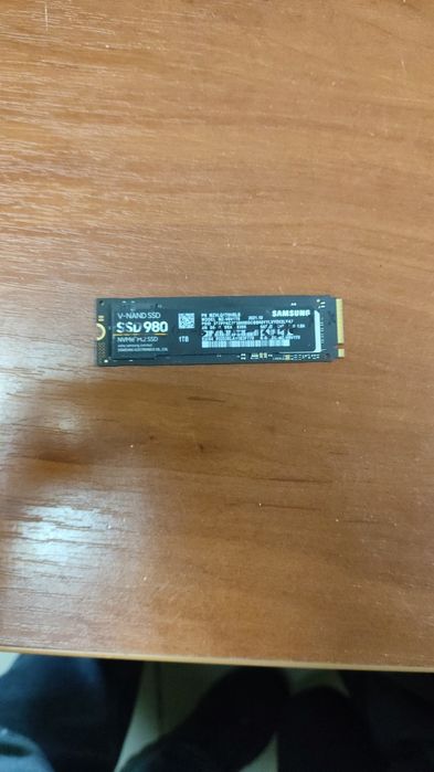 SSD накопители 2280 1тб NVMe Samsung 980