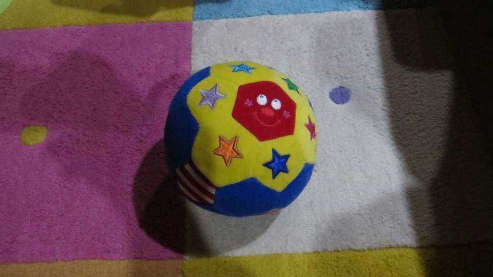 Bola musical em pano