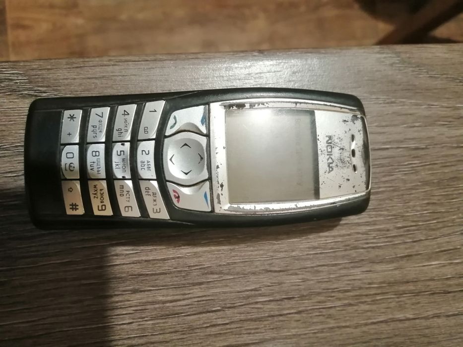 Нокіа 6610 i збірка Угорщина