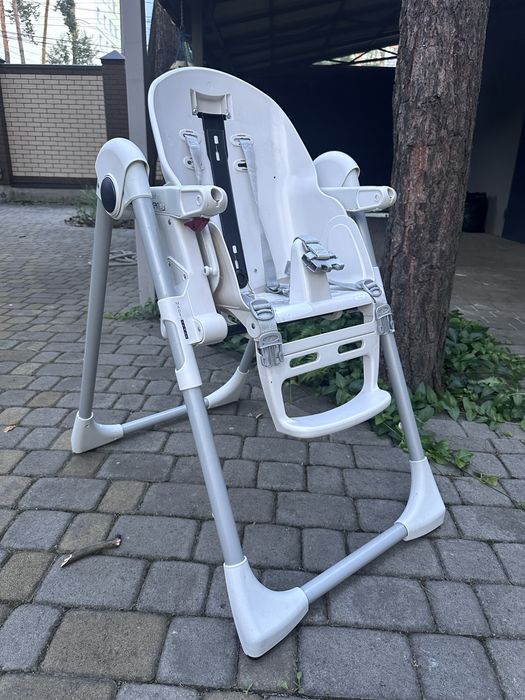 Стільчик для годування Peg perego
