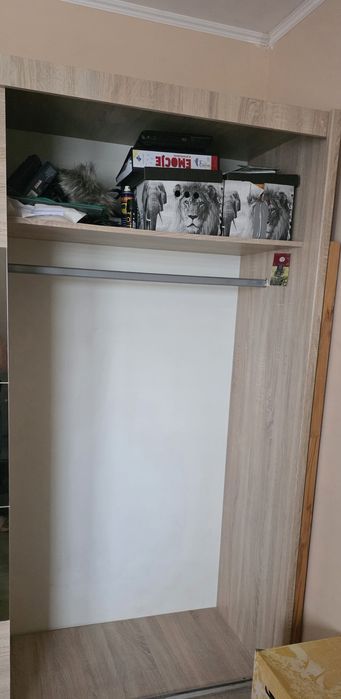 Szafe dużą przesuwną sprzedam