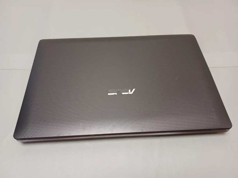Ноутбук ASUS K73E