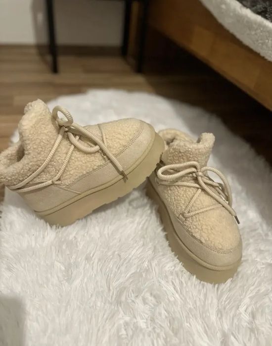 Nowe damskie buty śniegowce mukluki emu 39 futerko ecru