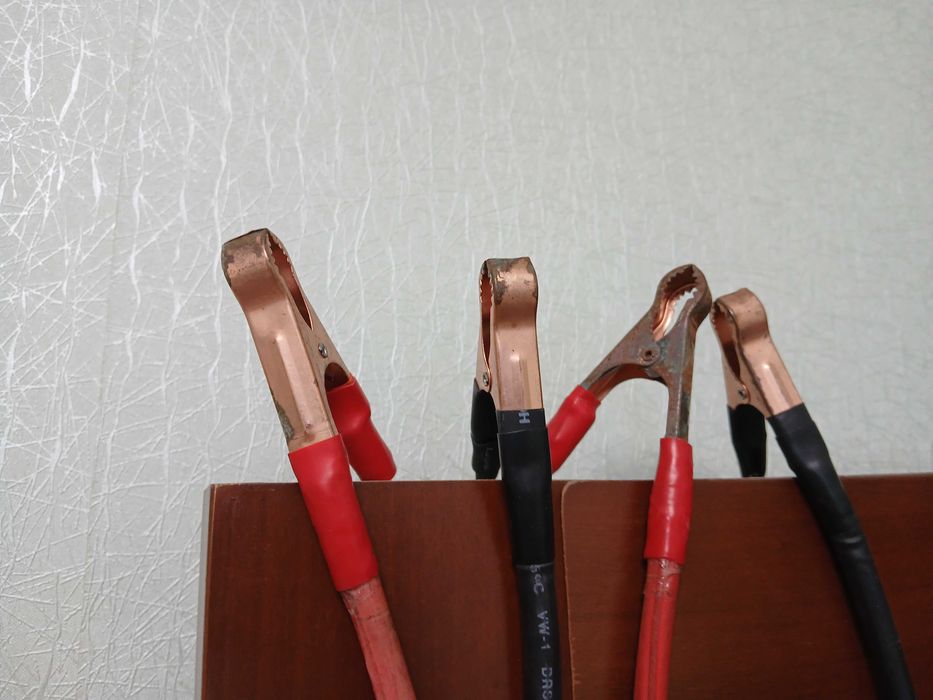 Провід для прикурювання авто пусковий стартовий кабель з клещами 2 м