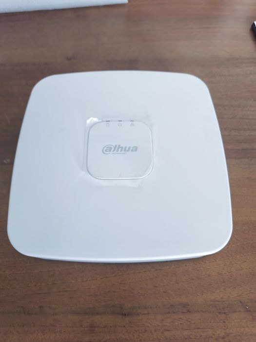 Rejestrator NVR Dahua 2104-s3