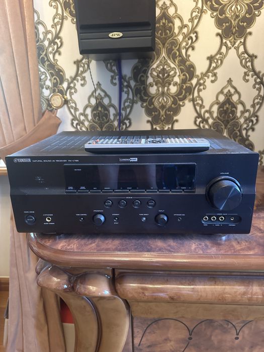 AV-ресивер Yamaha RX-V765