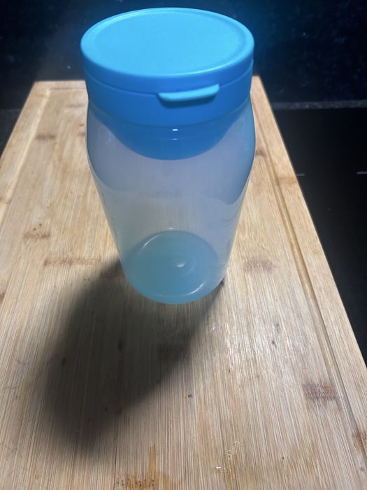 Caixa pao tostas  tuppereware artigos