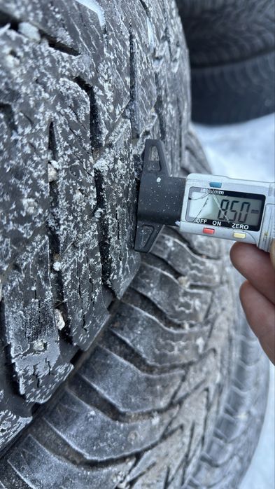 265/50/20 Nokian