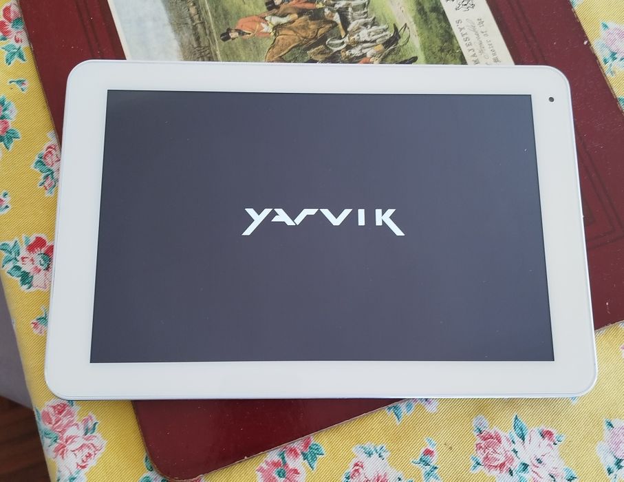 Tablet Yarvik  Tab10-410