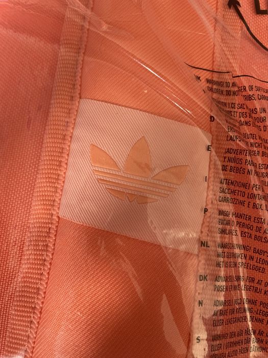 Nowy plecak Adidas Adicolor pomarańczowy 23 l