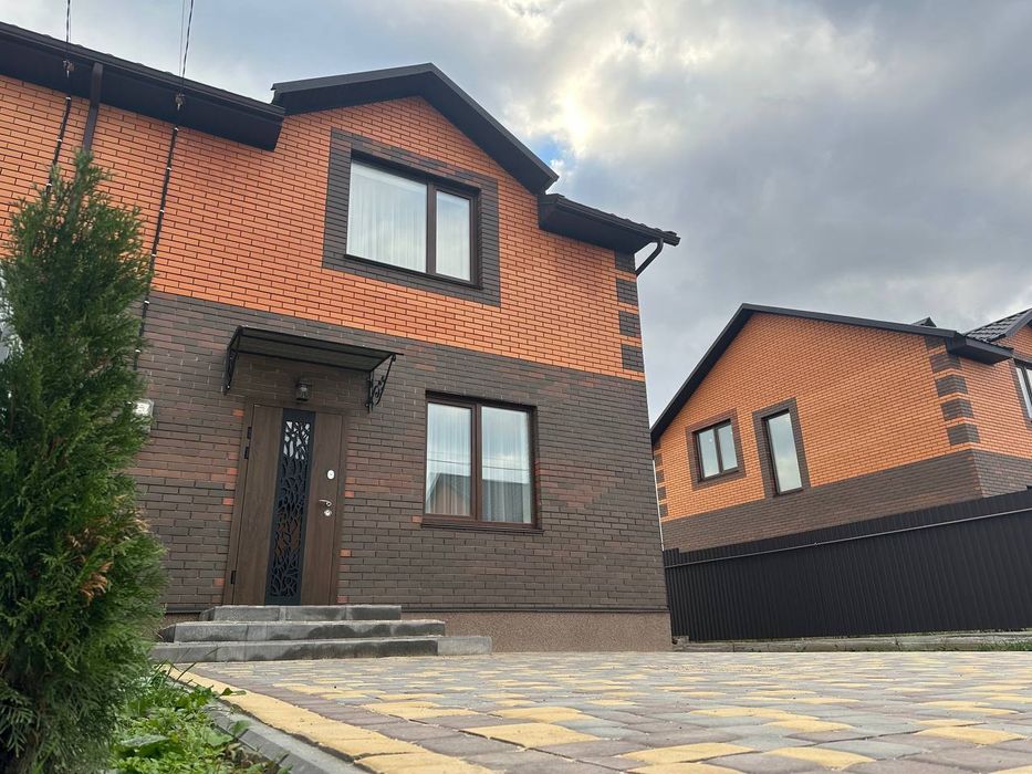 Продам Дуплекс з дизайнерським ремонтом, меблі, техніка