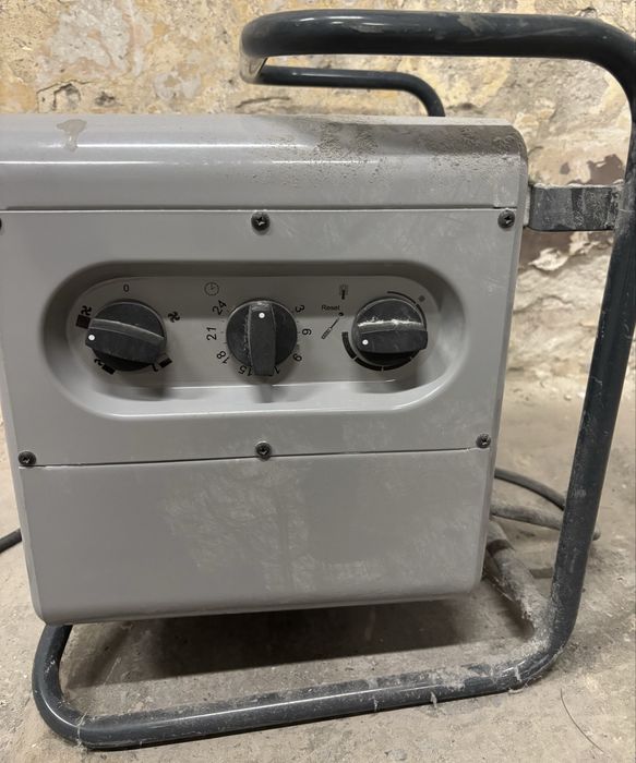 Nagrzewnica przemysłowa termowentylator devitemp 106 T szary