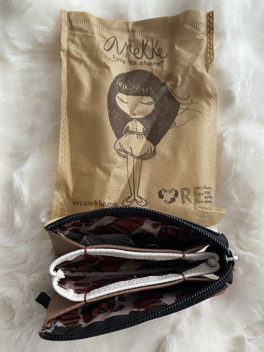 Mały portfelik Anekke