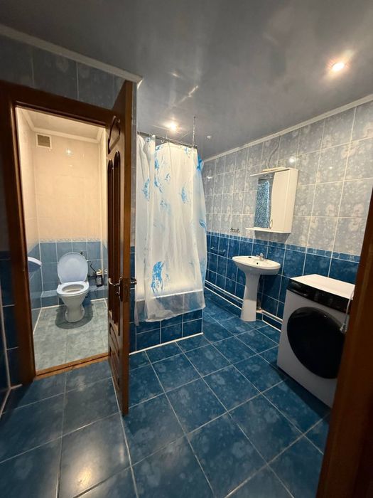 Здам трьохкімнатну квартиру з автономним опаленням