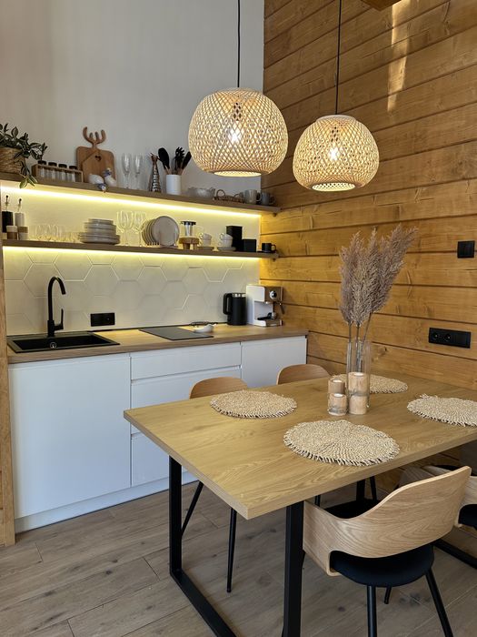 Оренда будинку з чаном та басейном