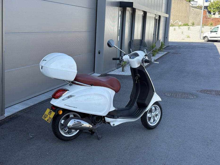 Vespa Primavera 50 2T   ( Para carta AM ou de Ciclomotor )