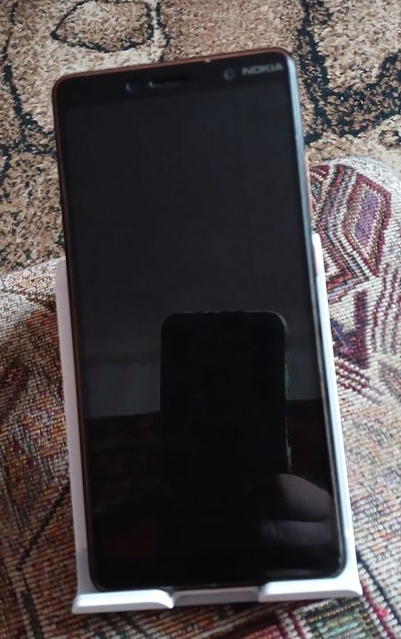 Телефон Nokia 7 plus