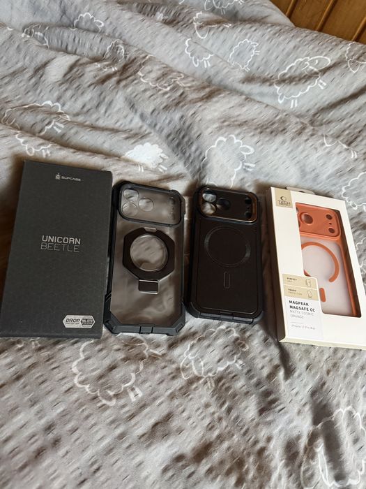 Iphone 17 pro max 3 etui premium supcase,esr,tech protect