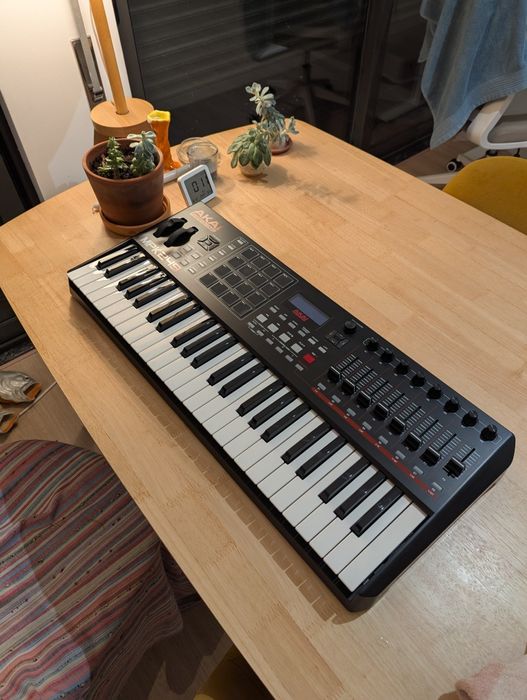 Controlador Akai MPK 249
Controlador MPK 249 Akai