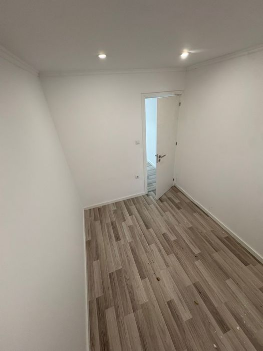 Tenho para arrendamento t1