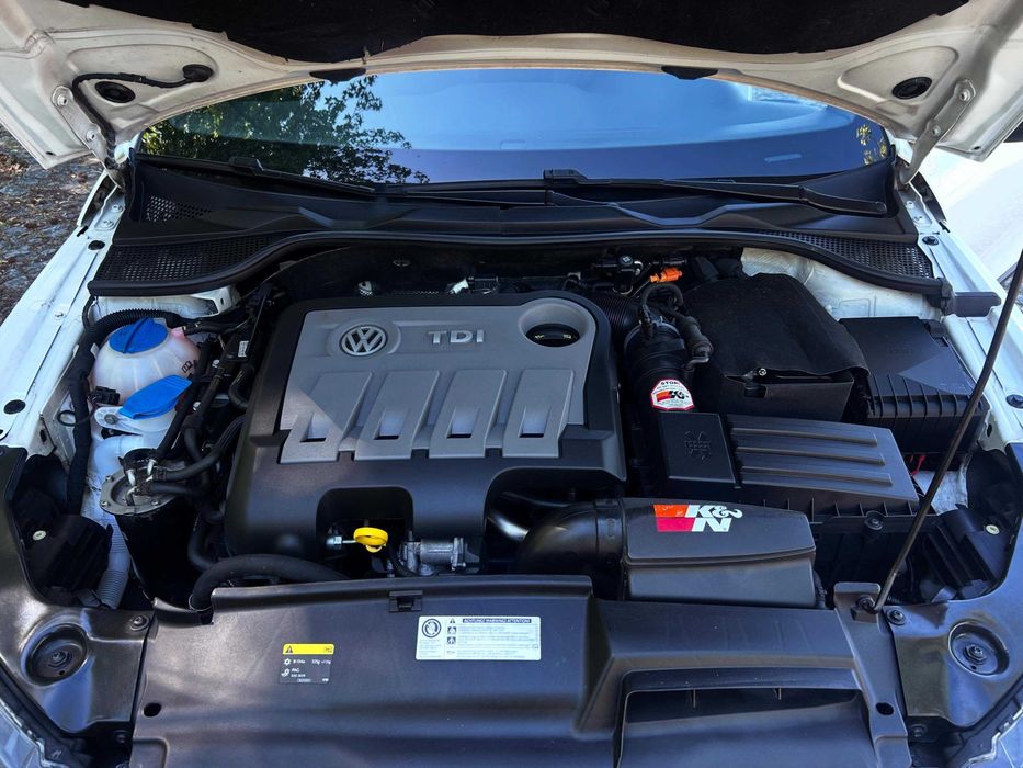 VOLKSWAGEN SCIROCCO 2.0 TDI SPORT