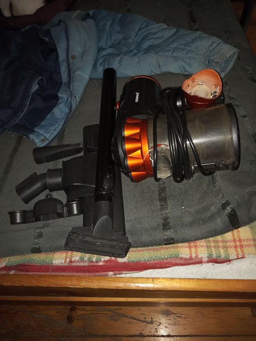 Nowy korpus odkurzacza Krumand+akcesoria
