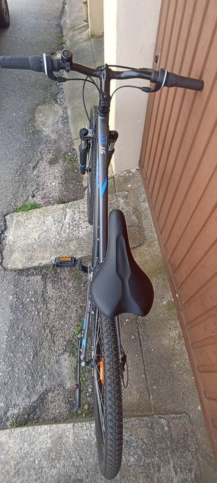 Bicicleta BTT irrepreensível